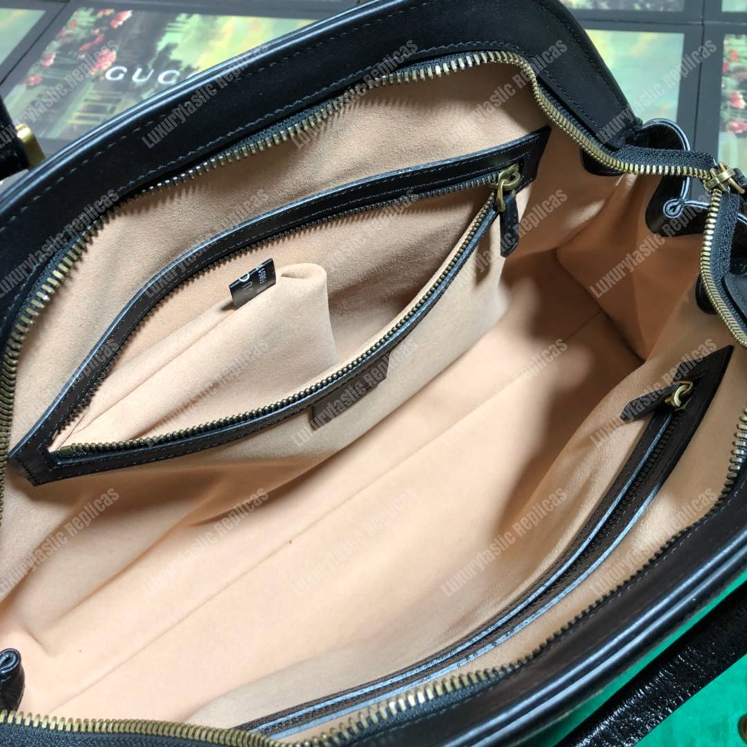 G*u*i re(belle) medium shoulder bag suede red