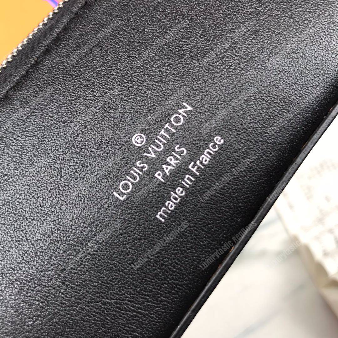 LV Pencile Pouch Elizabeth Black