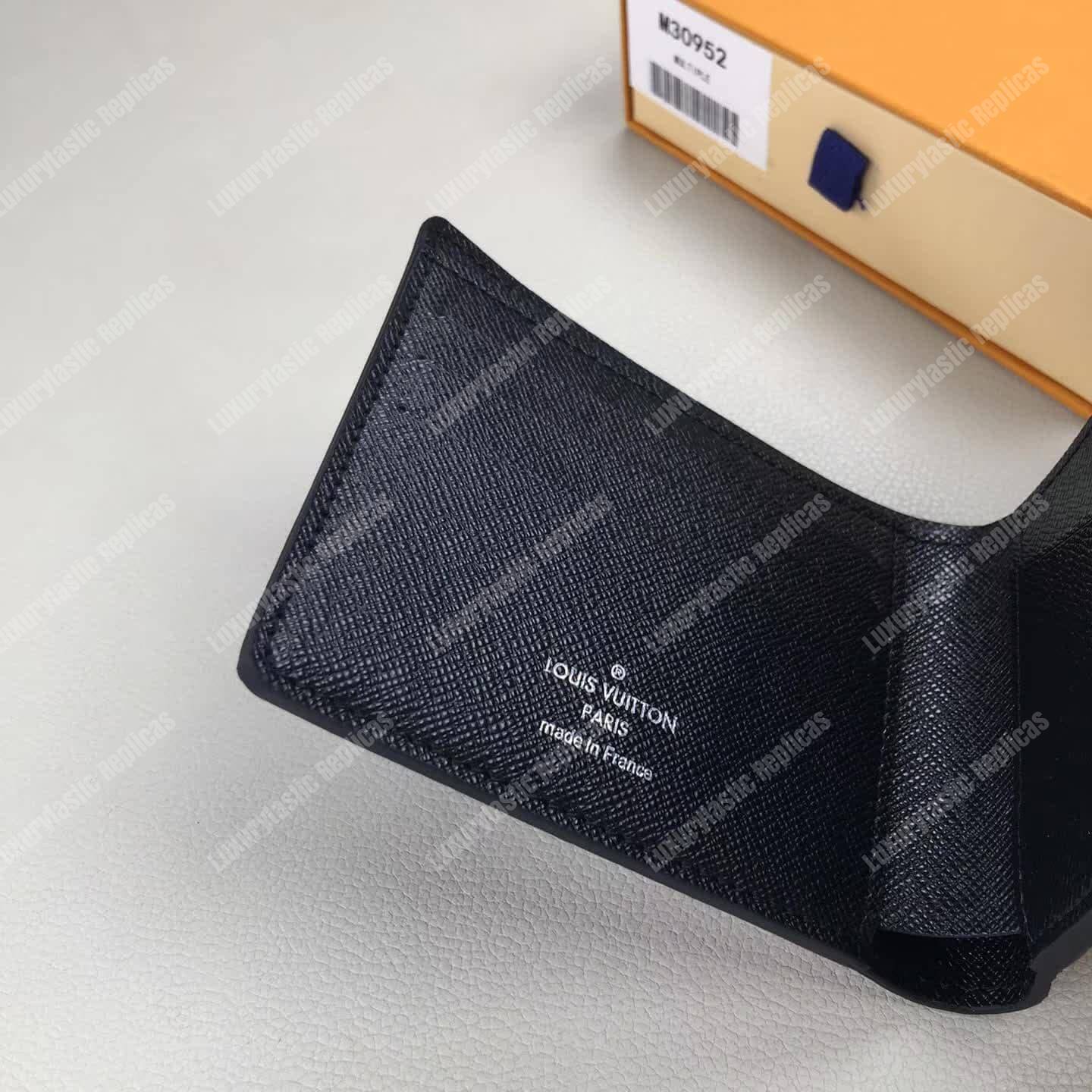LV Multiple Wallet Taiga Leather Noir