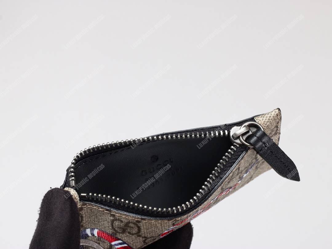 G*u*i kingsnake print gg sup*e card case keychain strap