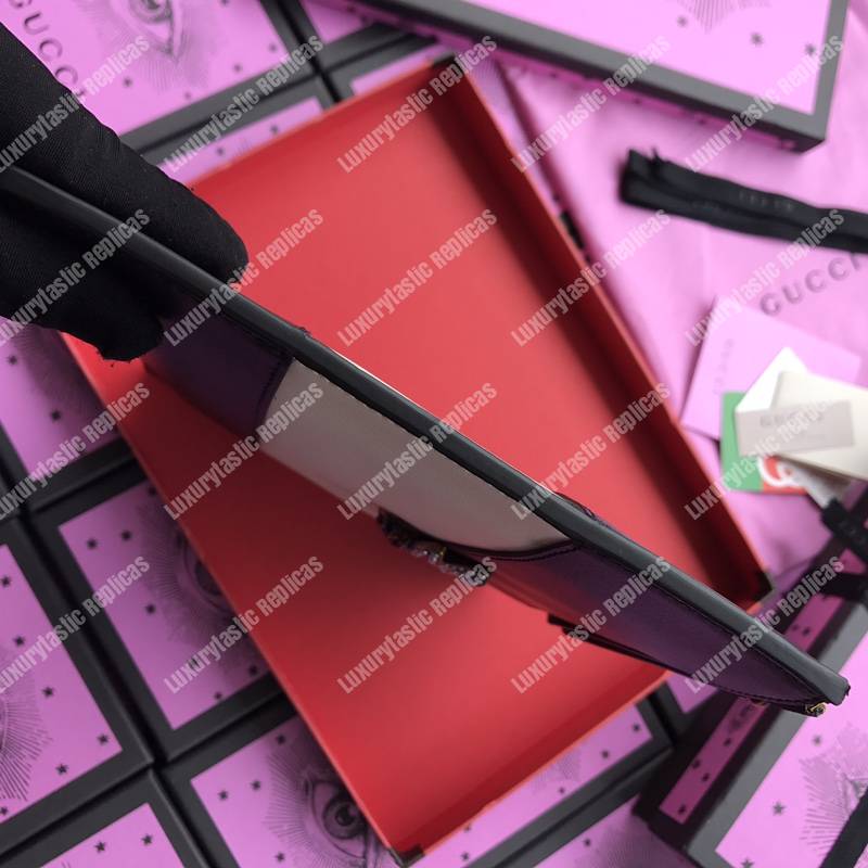 G*u*i bee leather pouch bag white/black