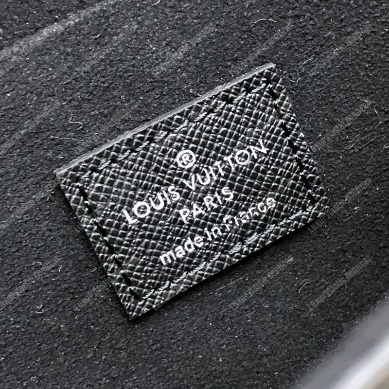 LV Special Edition Pochette Félicie Epi Leather Black