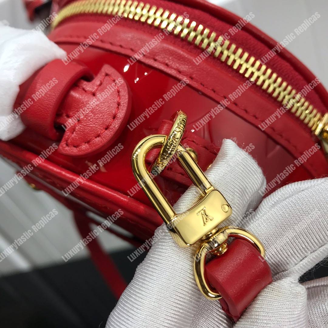 LV Mini Boîte Chapeau Rouge