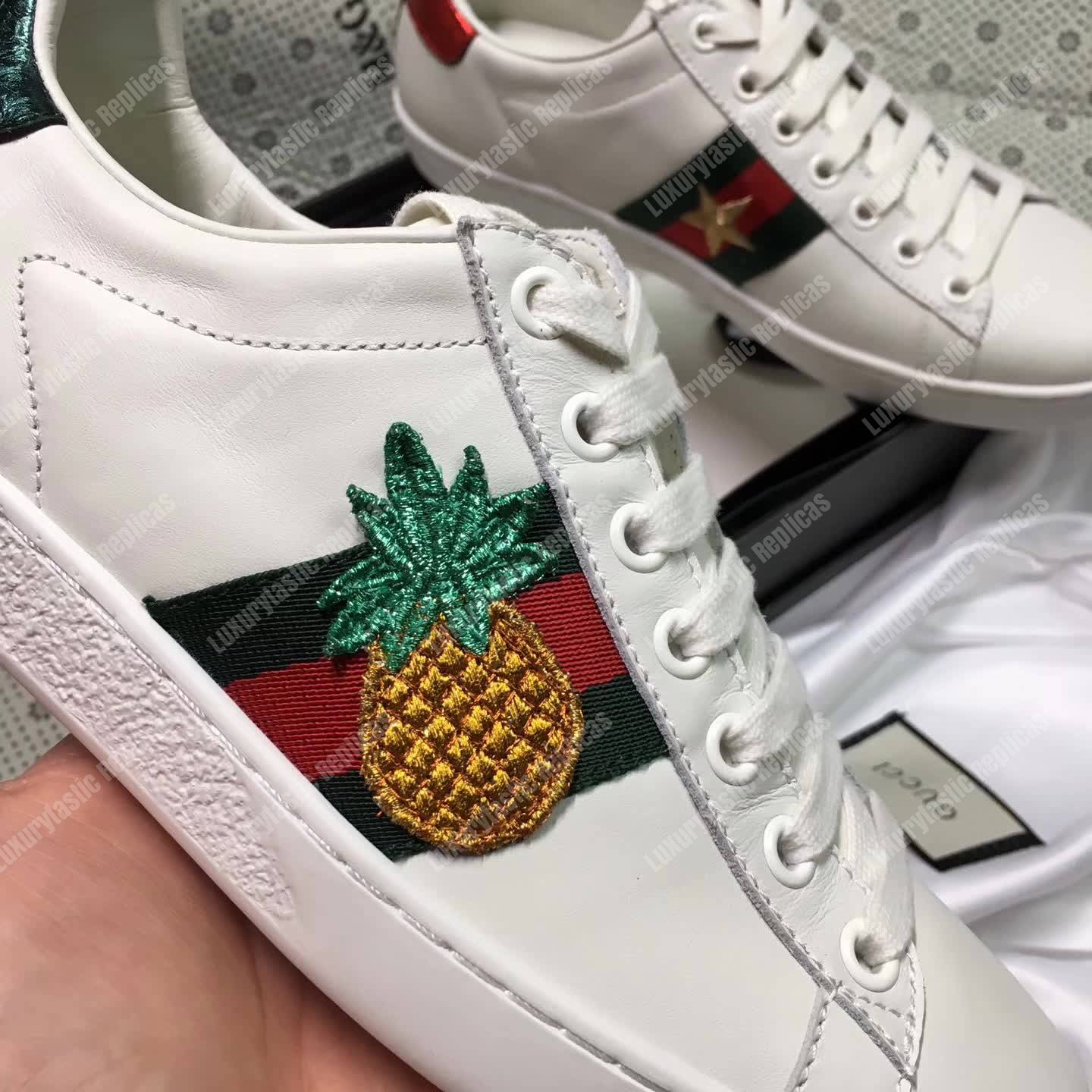 G*u*i ace embroidered pineapple sneaker white