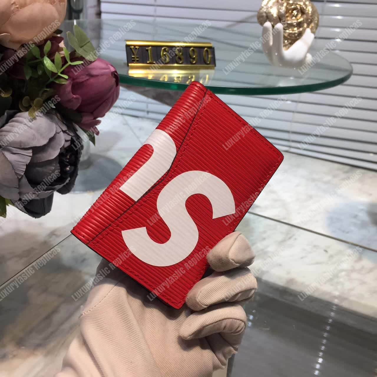 l**is V*t*n x sup*e small wallet epi red