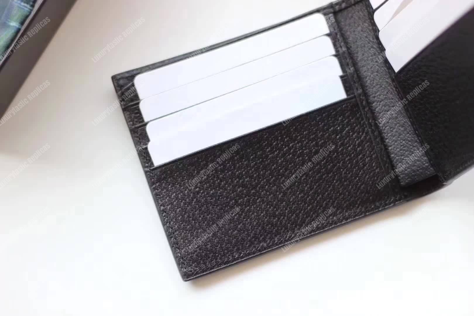 G*u*i bee star leather b-fold wallet black