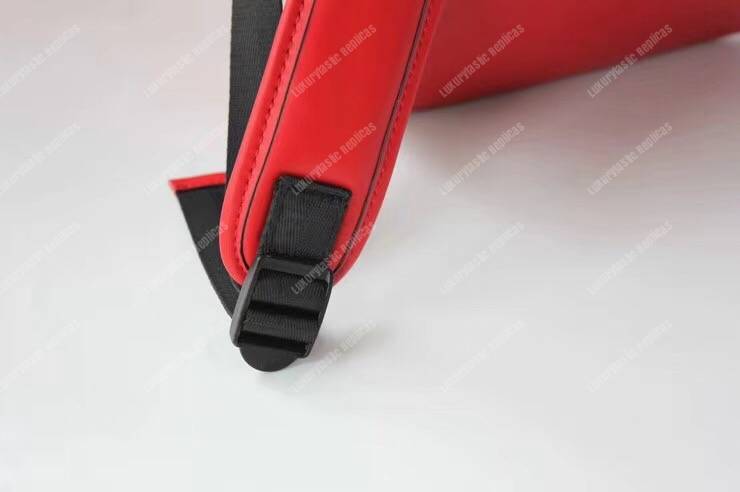 G*u*i signature leather backpack red