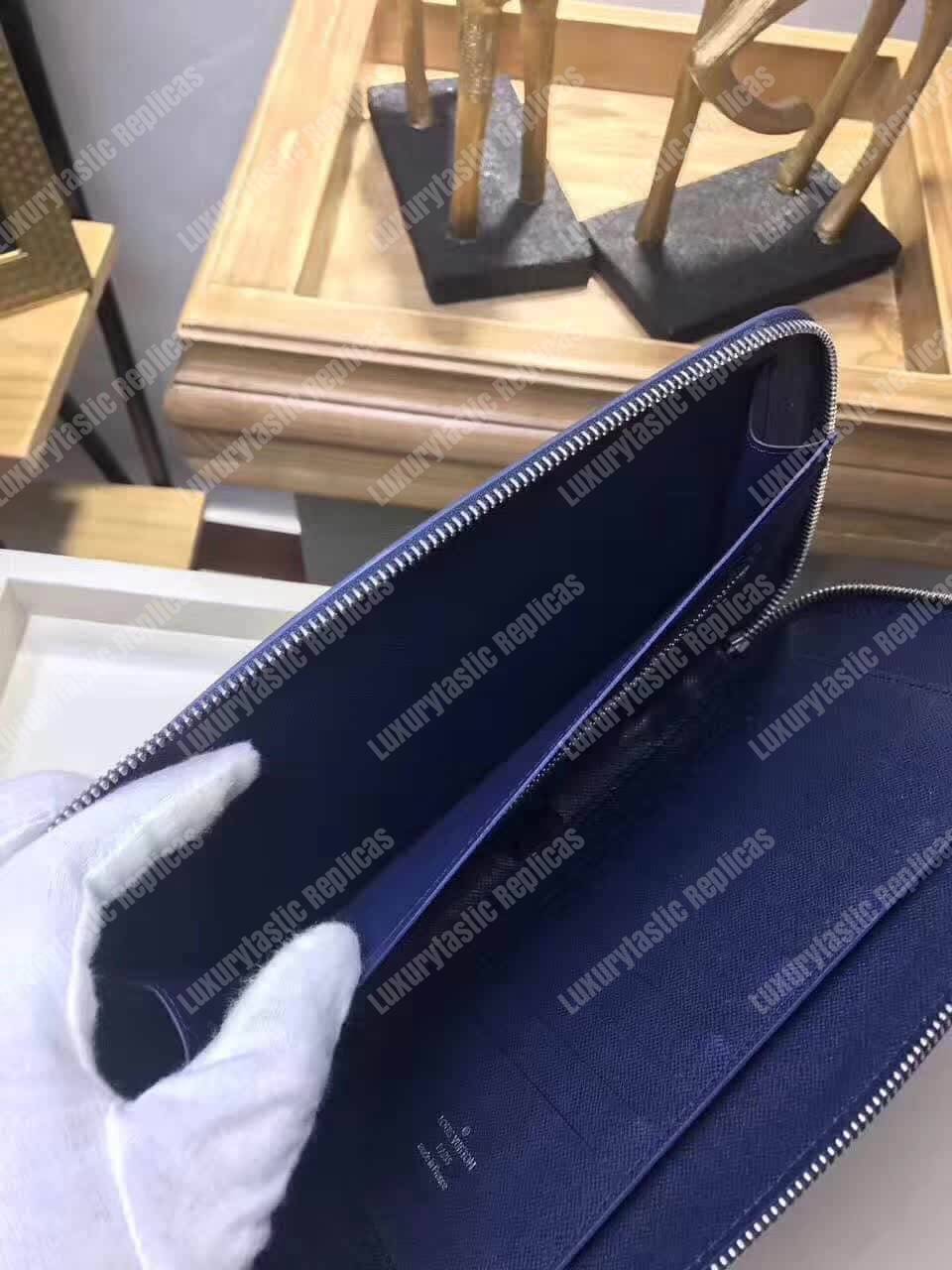 LV Taiga Organizer Atoll Wallet Navy