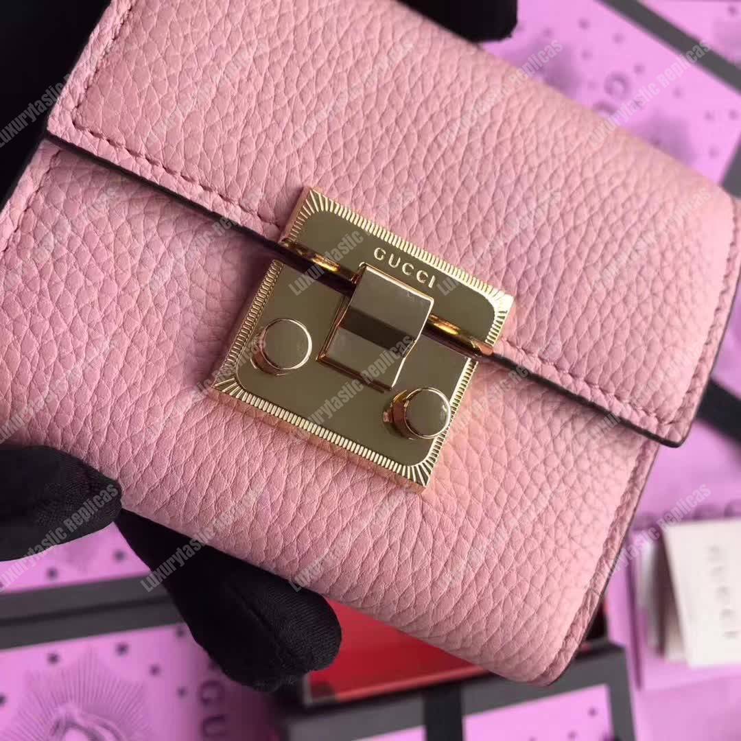 G*u*i padlock wallet pink