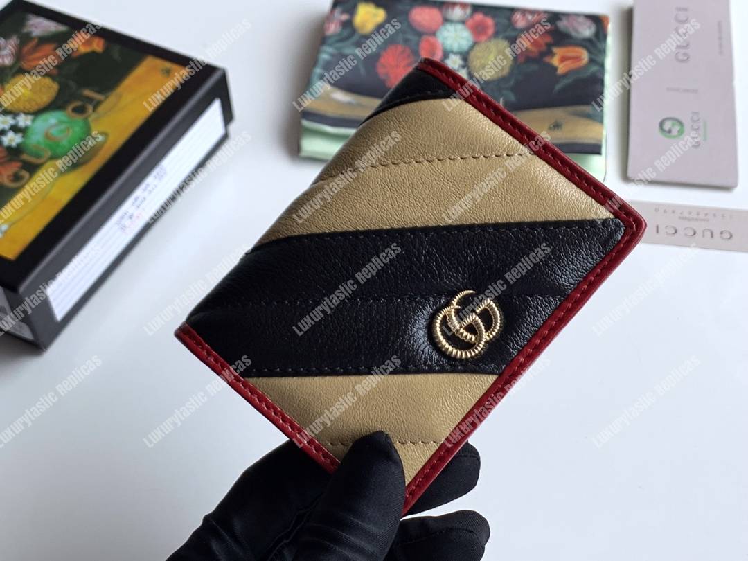 G*u*i gg marmont card case wallet black beige