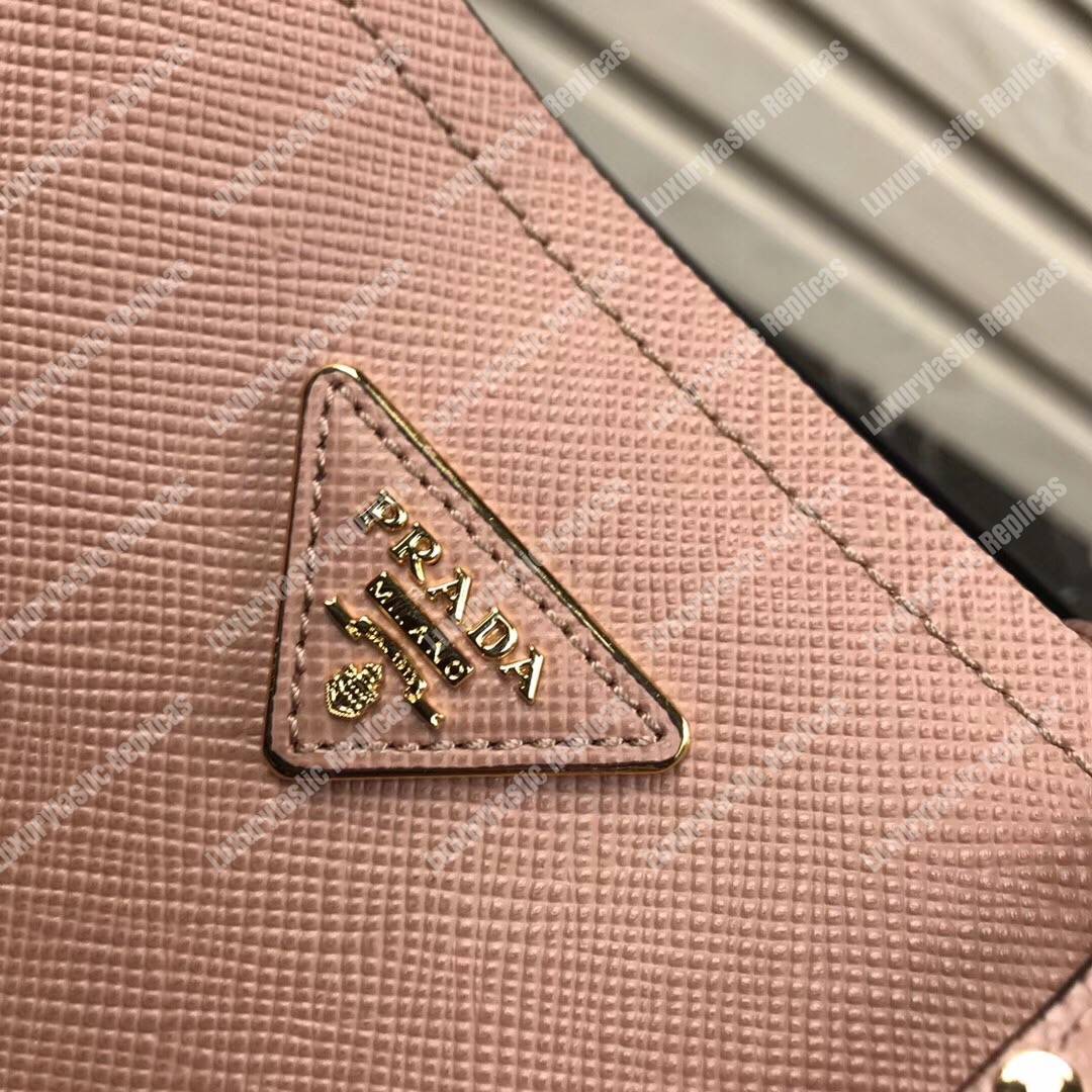 Pra*a panier medium bag beige