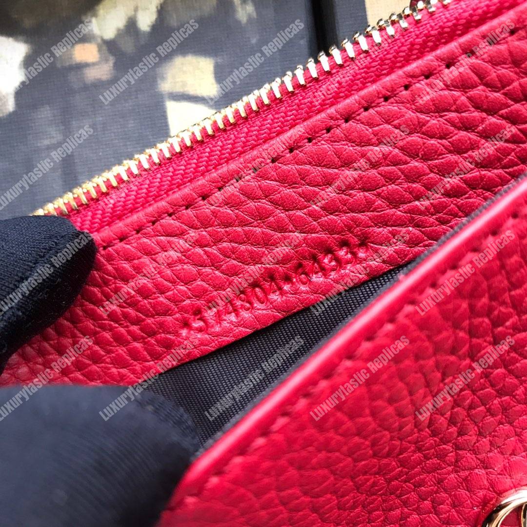 G*u*i gg marmont card case red