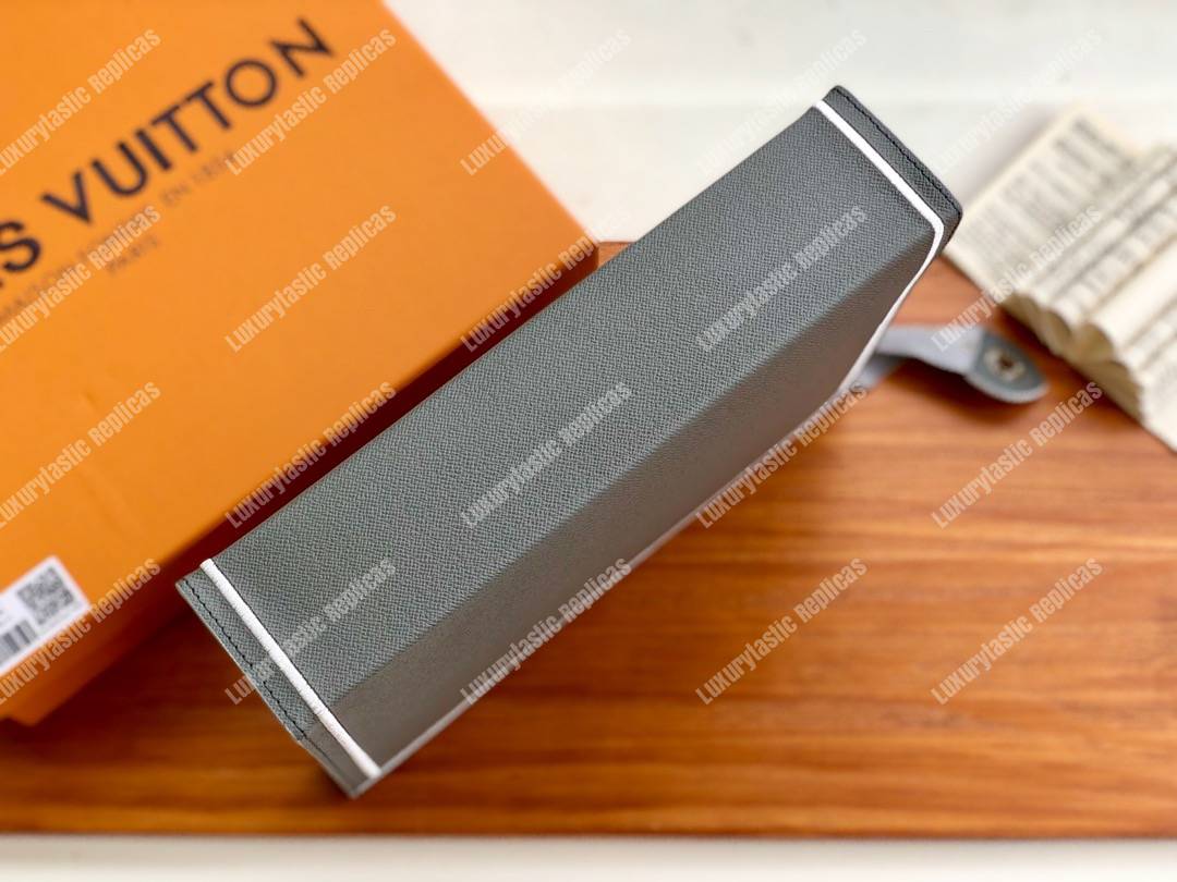 LV Pochette Voyage MM Taiga Leather Black