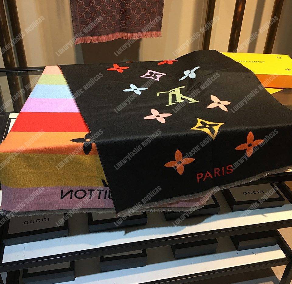 LV Reykjavik Scarf Cashmere & Wool Black Multicolor