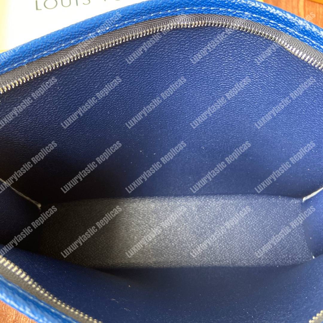 LV Escale Poche Toilette 26 Bleu