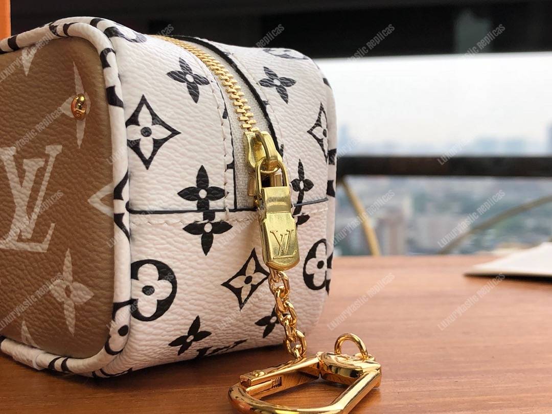 LV Porte Monnaie Cube Summer 2019 Khaki