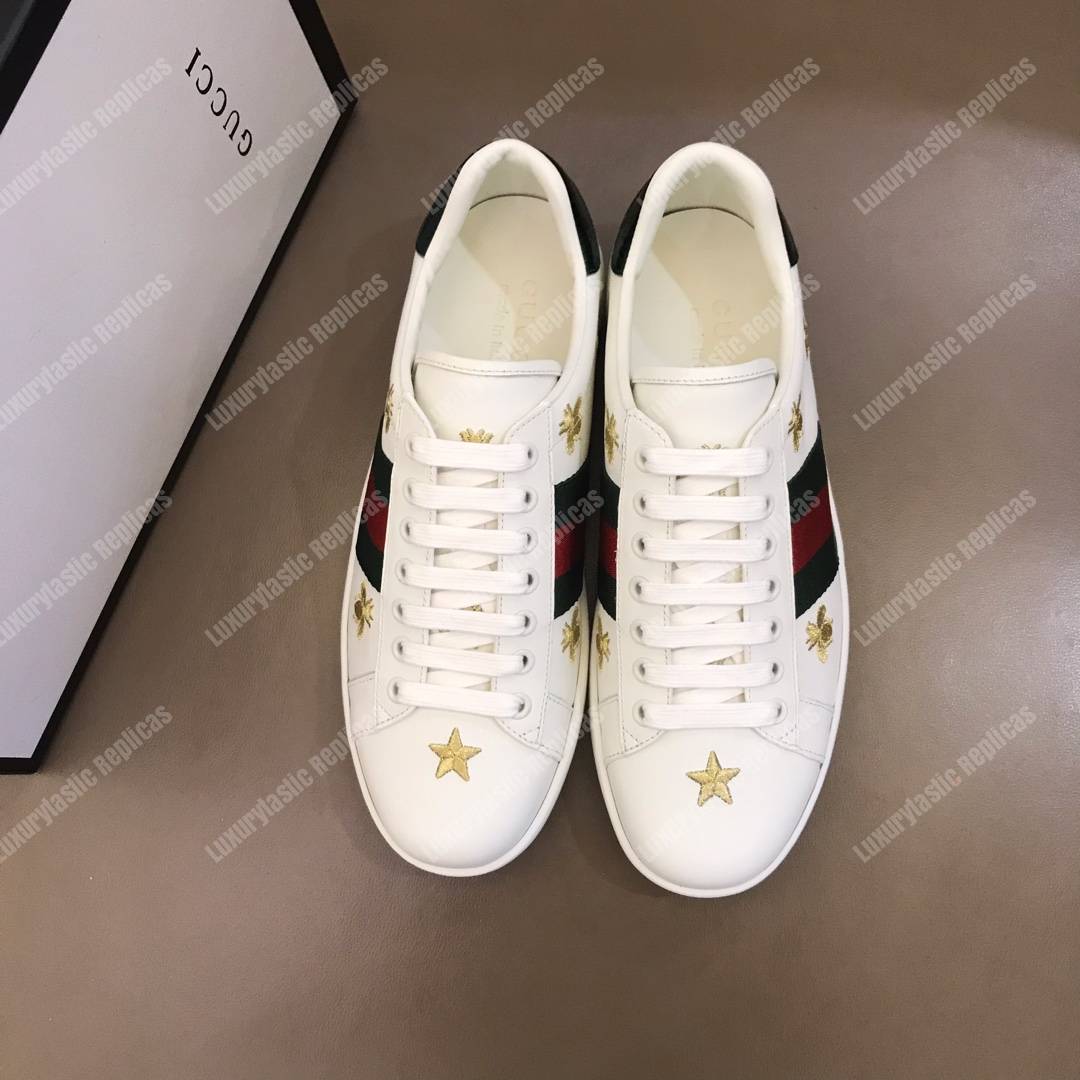G*u*i ace embroidered bee and stars sneaker white