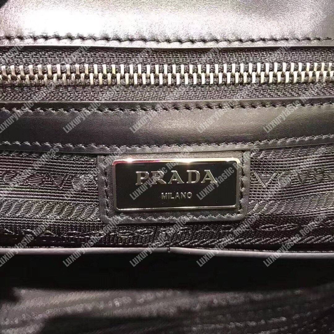 Pra*a saffiano leather shoulder bag orange