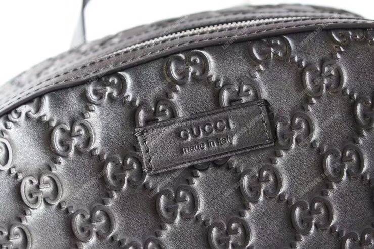 G*u*i signature leather backpack black