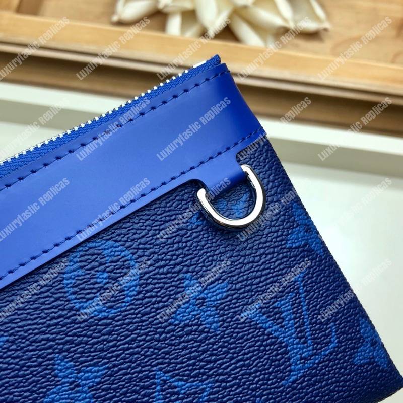 LV Discovery Pochette PM Monogram Cobalt Canvas