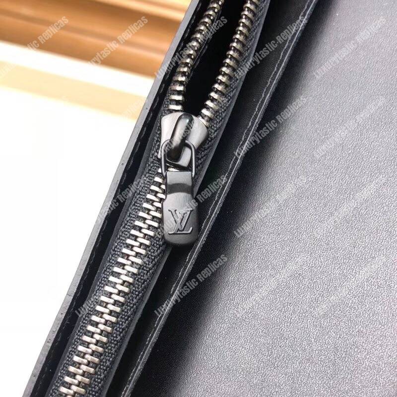 LV Fall-Winter 2018 Brazza Wallet Dark Infinity Leather