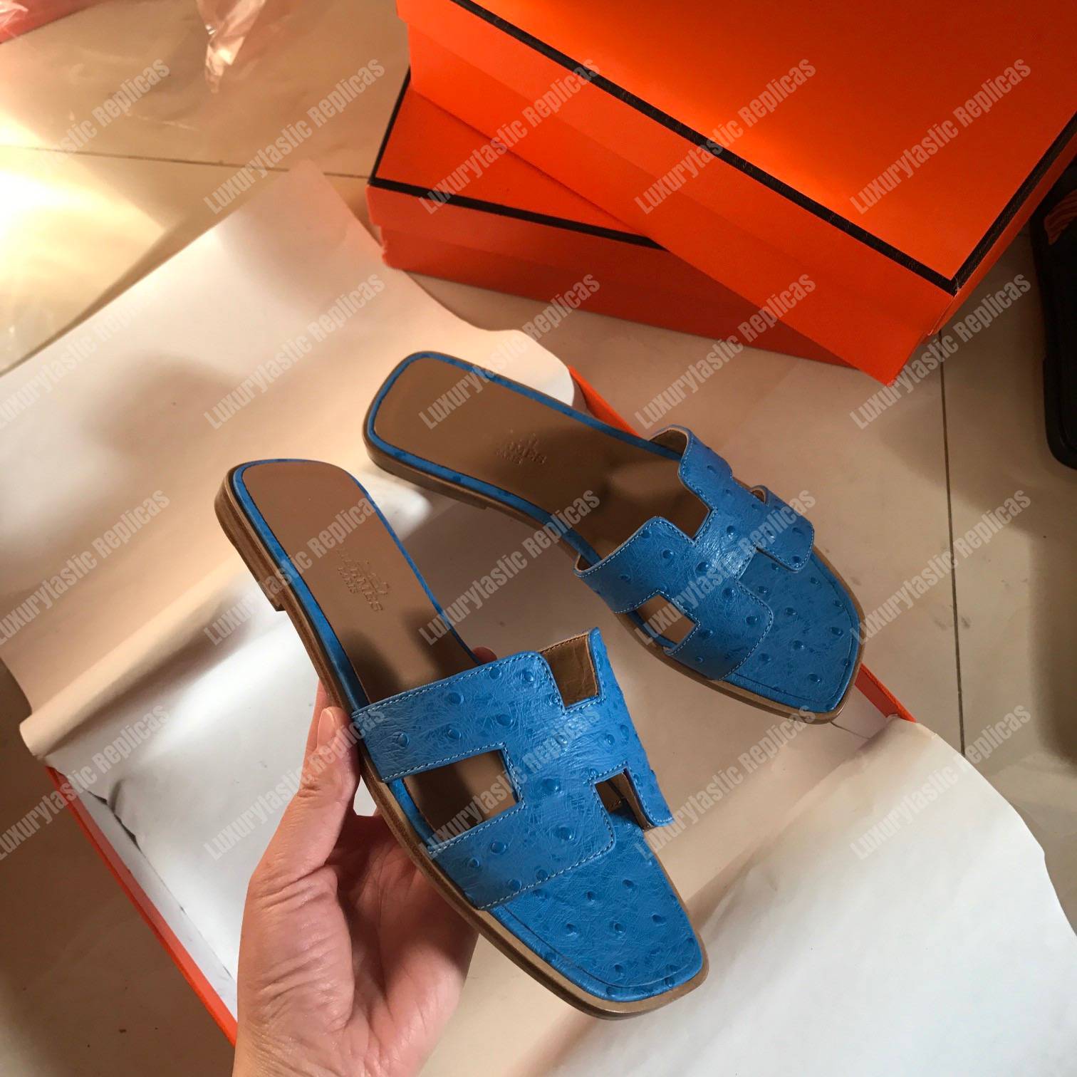 H**mes oran sandal ostrich leather blue