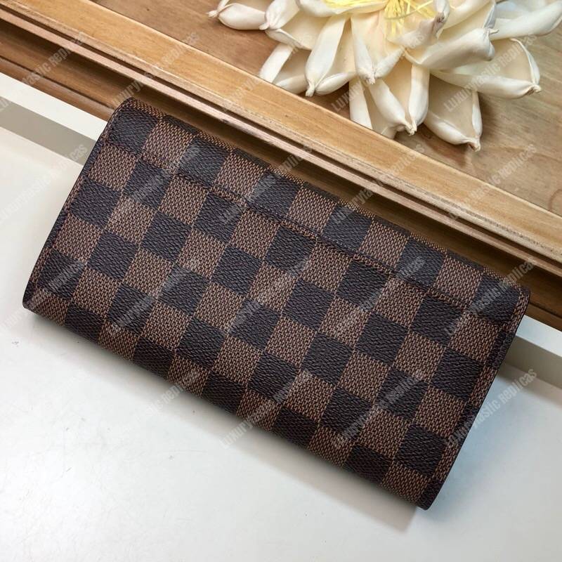 LV Sarah Wallet Penguins