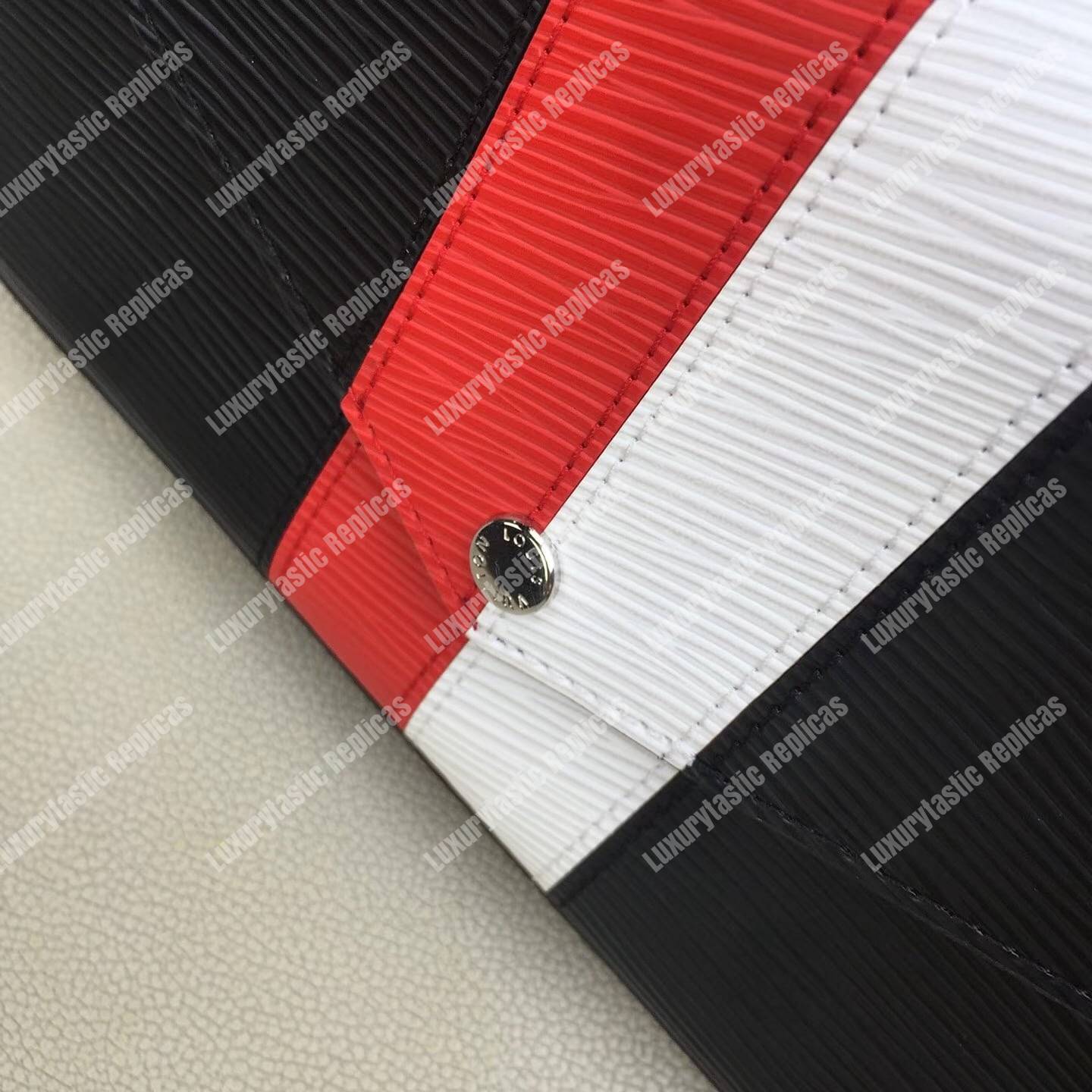 LV Pochette Felicie Epi Leather Noir