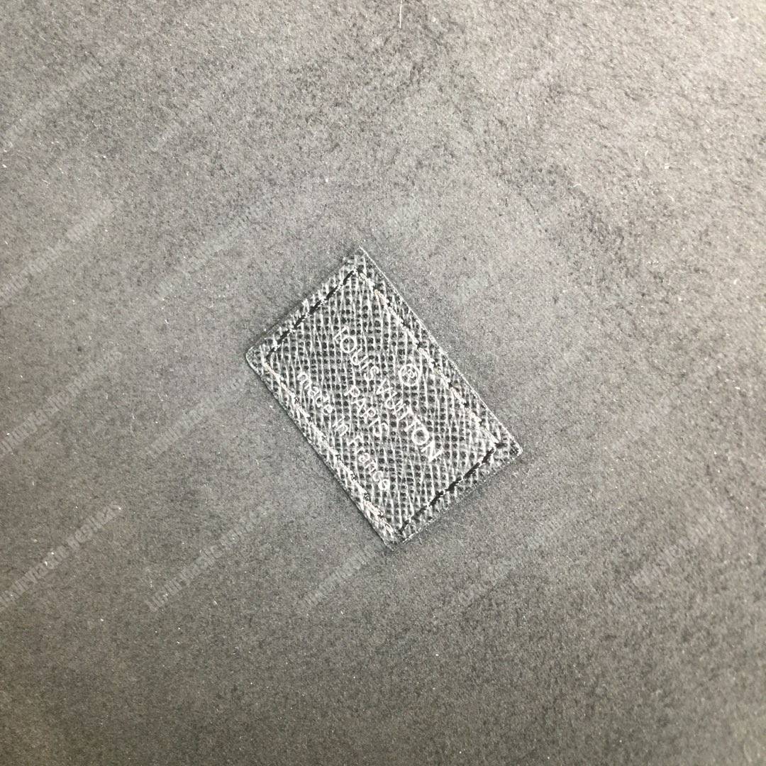 LV Pochette Alpha Triple