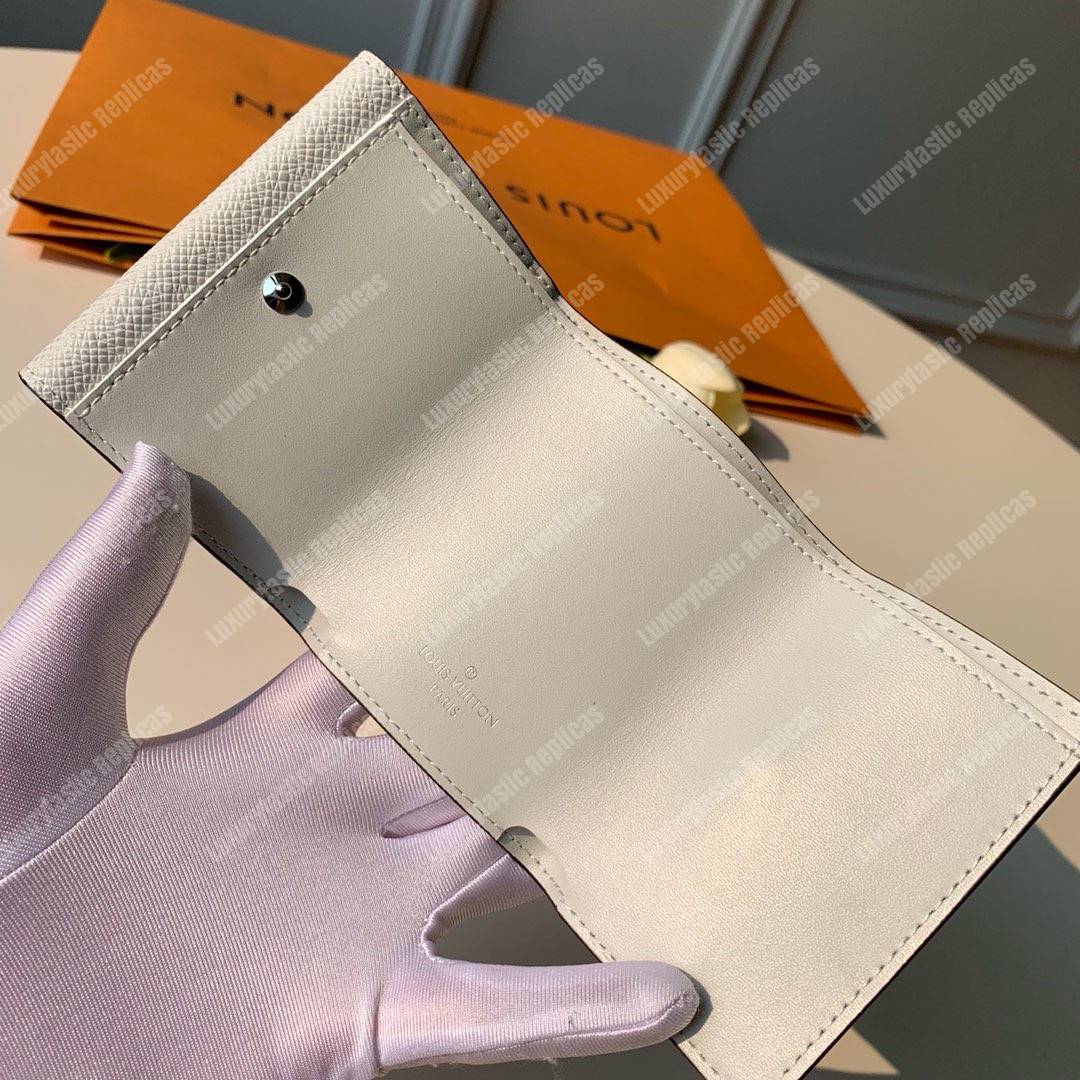 LV Discovery Compact Wallet K45 Taiga Monogram Antartica