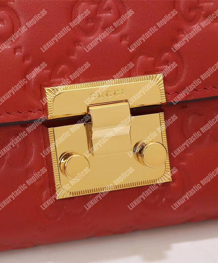 G*u*i gg padlock continental wallet red