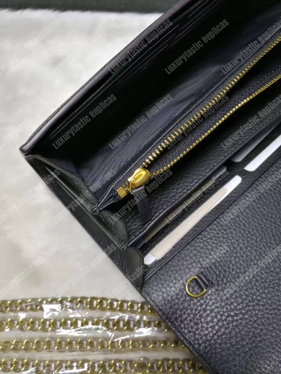 G*u*i gg marmont leather mini chain bag black