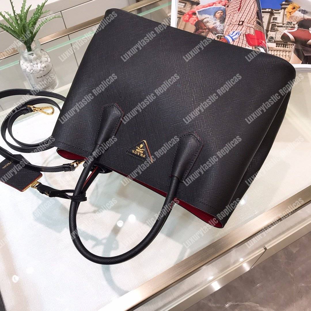 Pra*a double medium bag black