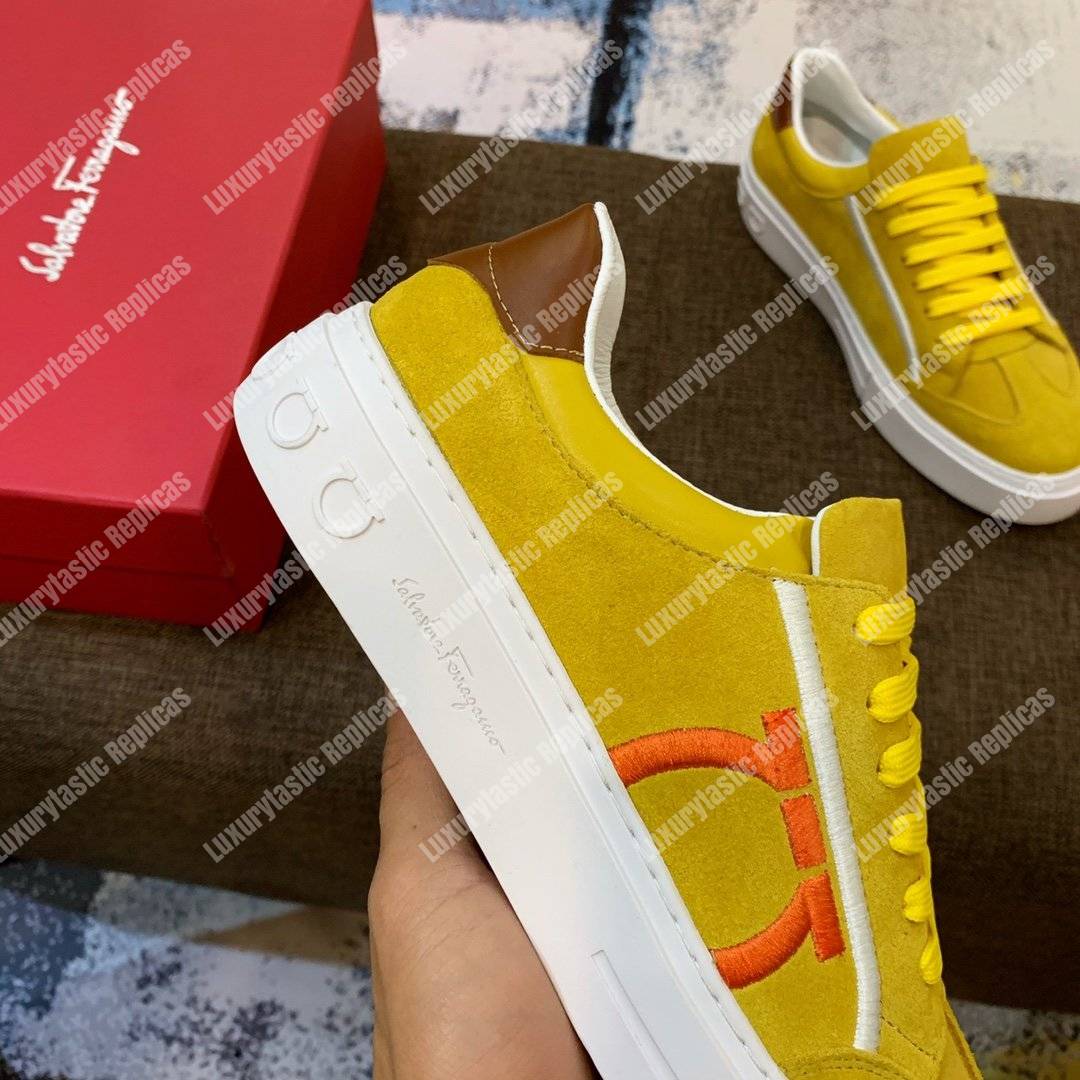 Salvatore Ferragamo Gancini Sneaker Straw/Sella