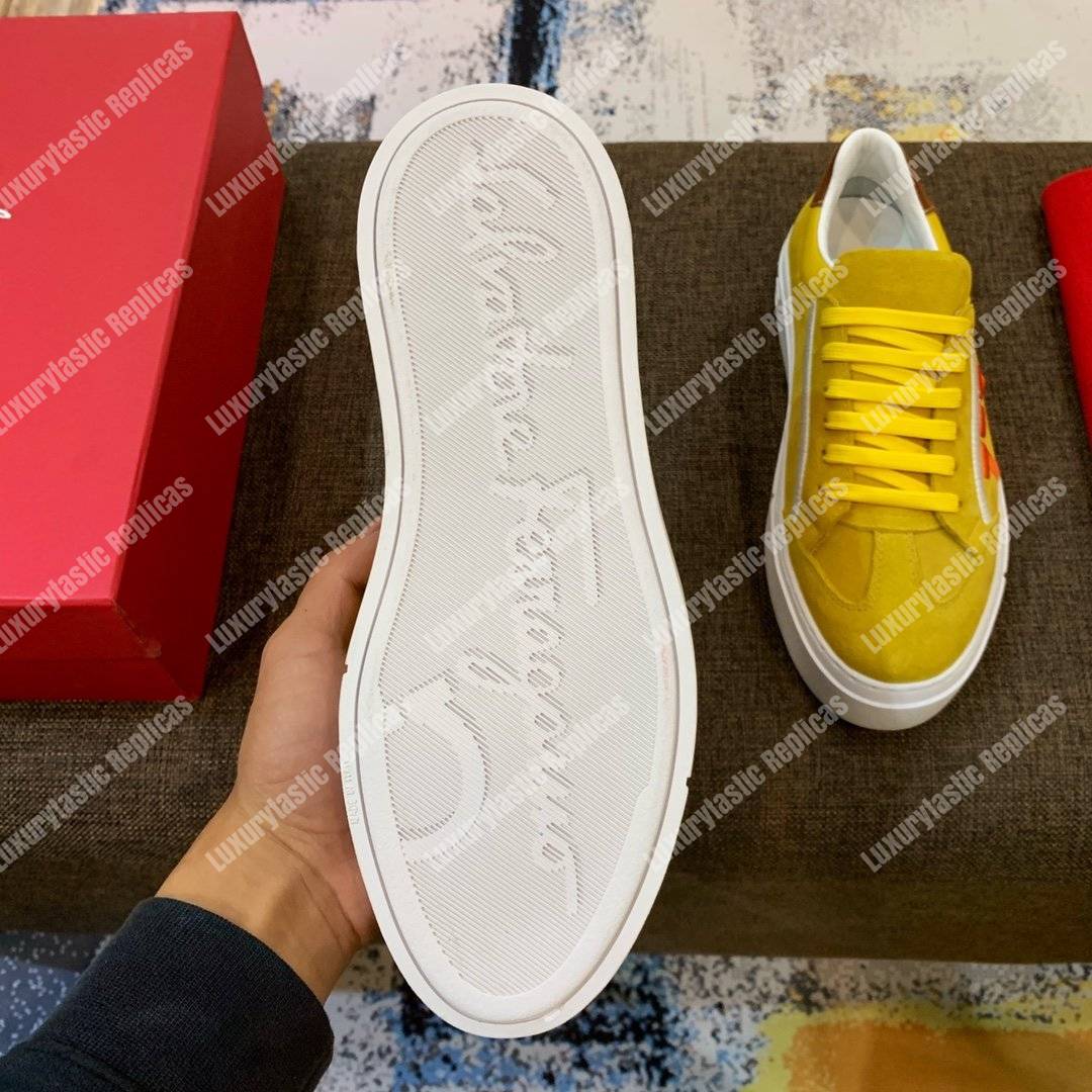 Salvatore Ferragamo Gancini Sneaker Straw/Sella
