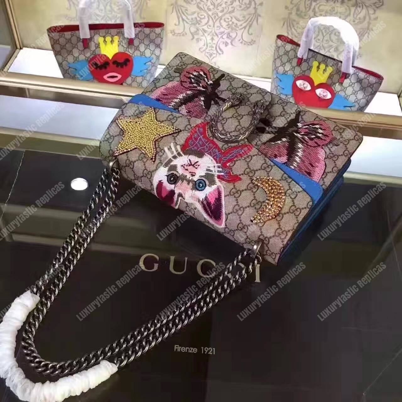 G*u*i dionysus embroidered shoulder bag cat/star/butterfly