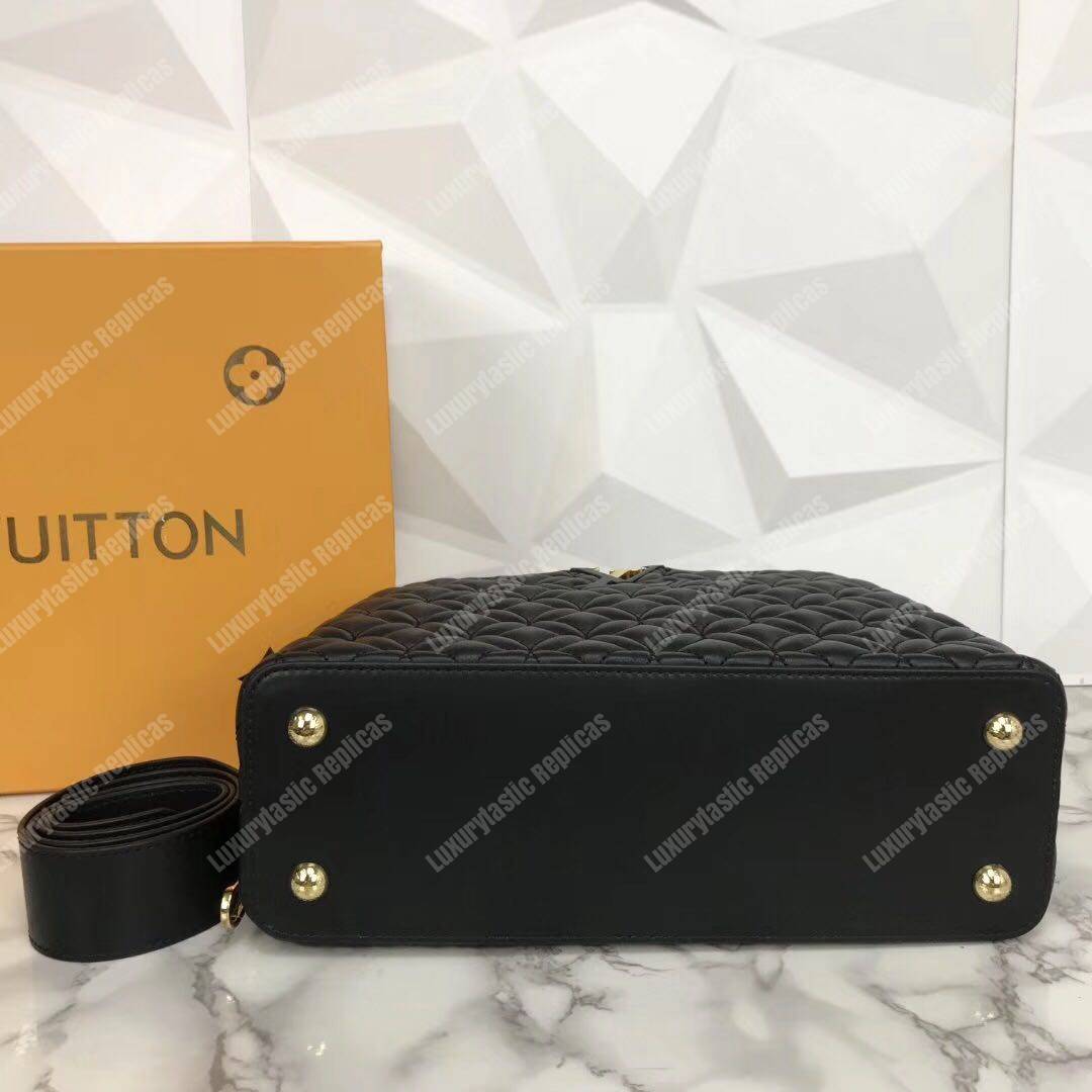 LV Capucines PM Lambskin