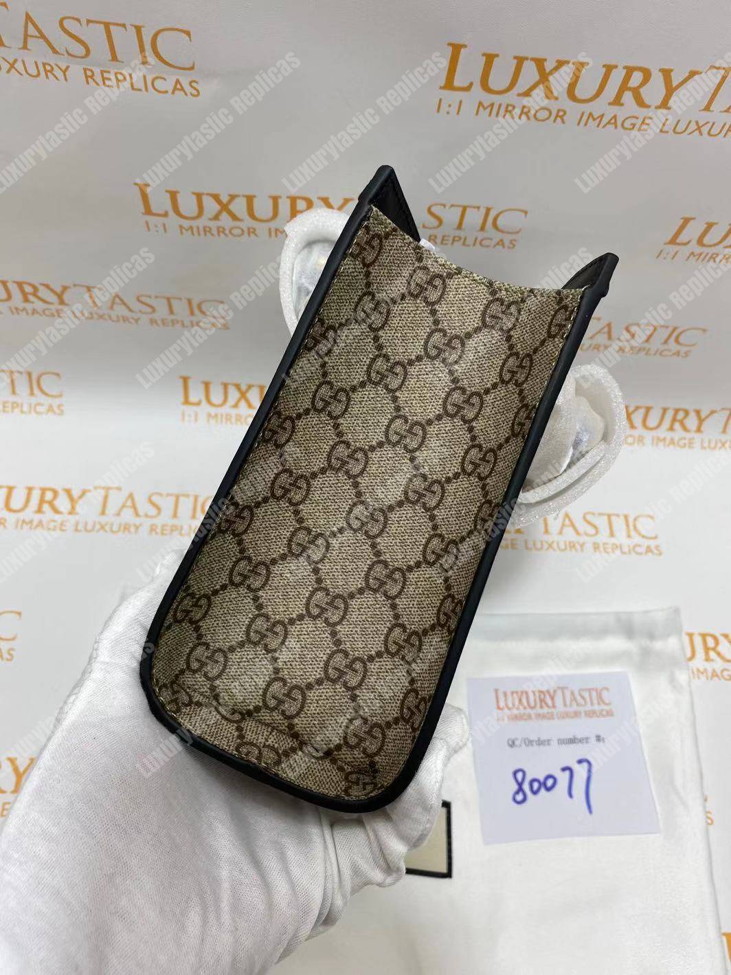 G*u*i padlock medium gg shoulder beige/ebony black