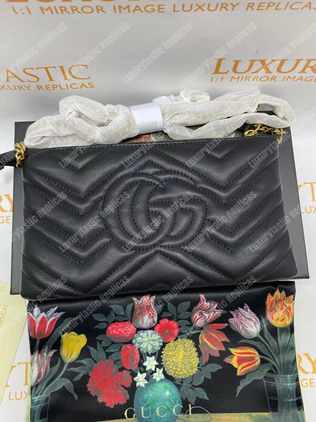 G*u*i gg marmont mini chain bag black