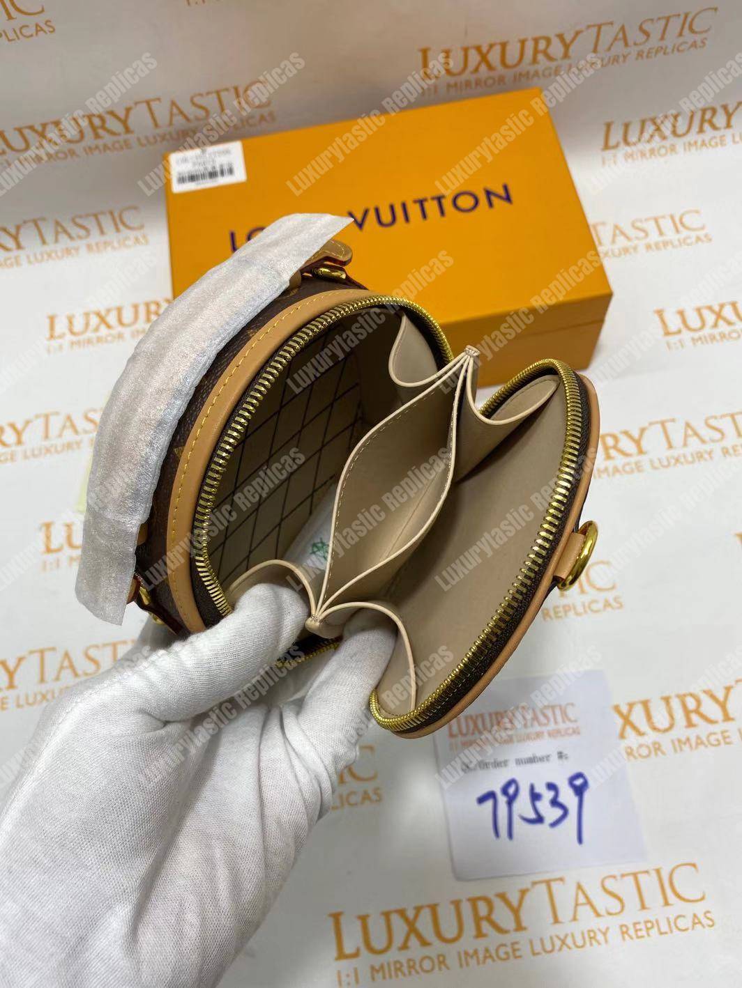 LV Mini Boîte Chapeau Monogram