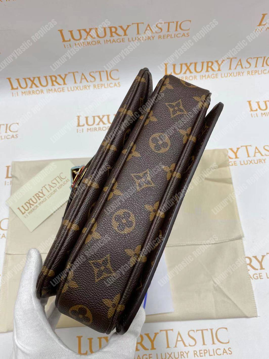 LV Pochette Metis Monogram