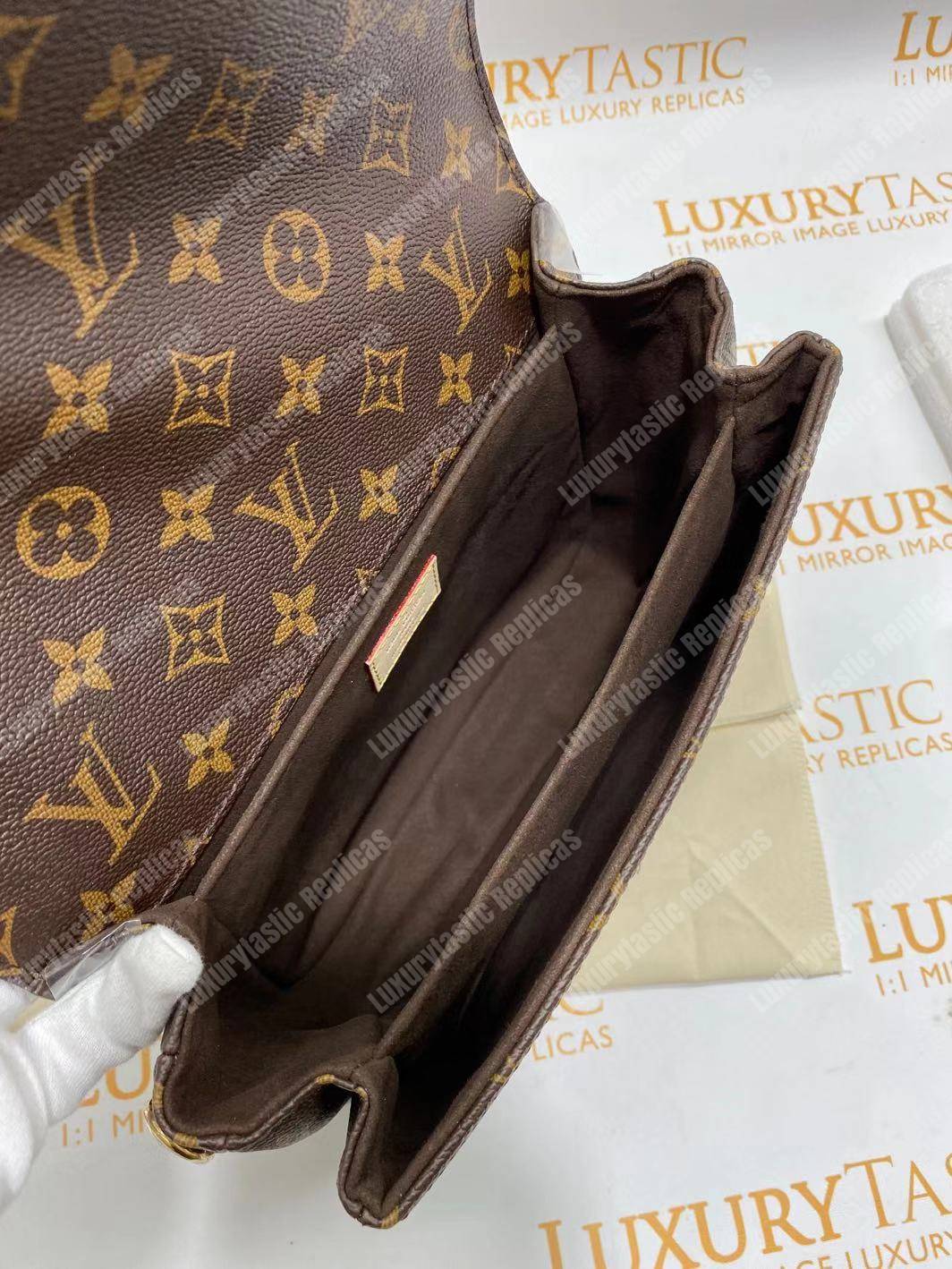 LV Pochette Metis Monogram