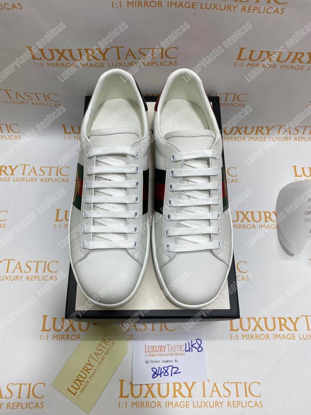 G*u*i ace embroidered bee sneaker white