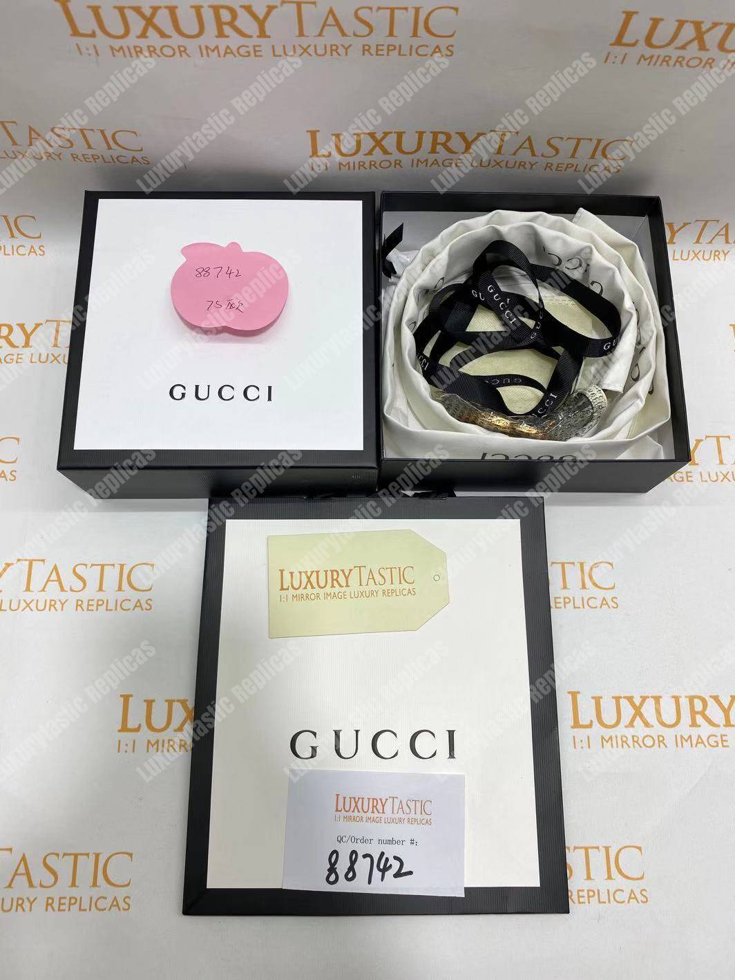 G*u*i leather belt with double g buckle white