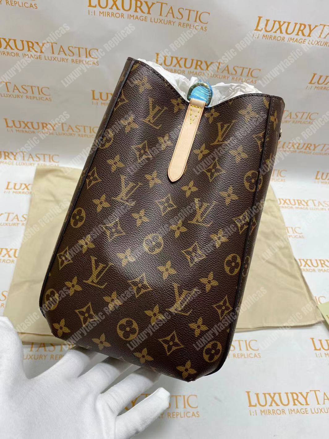 LV Montaigne MM Monogram Handbag