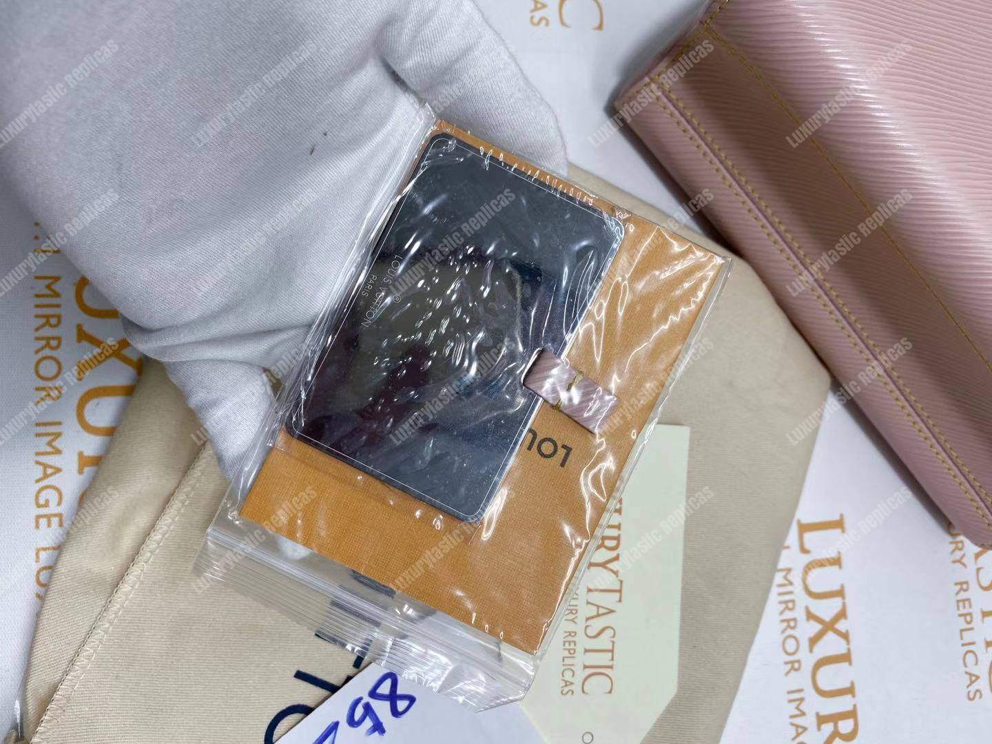 LV Twist MM Epi Leather Rose