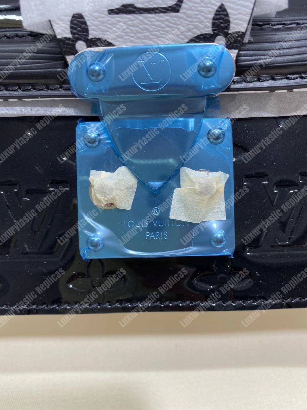 LV Wynwood Monogram Vernis Noir