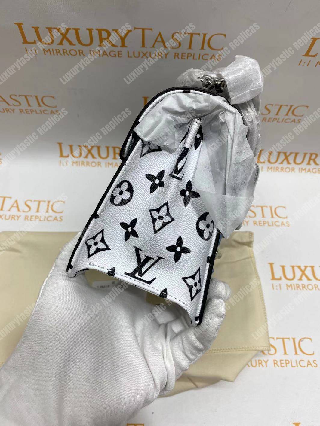 LV Wynwood Monogram Vernis Noir