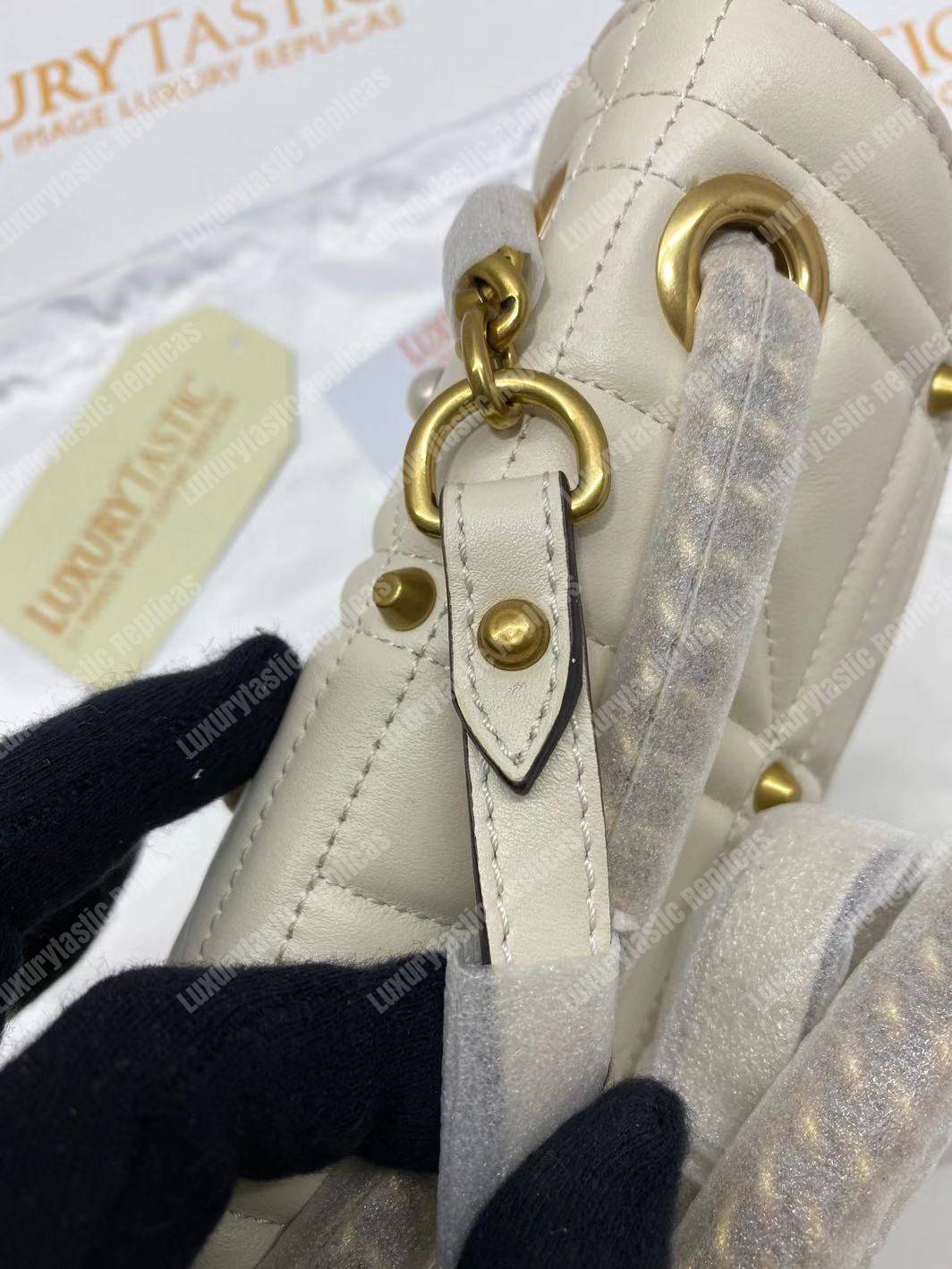 G*u*i gg marmont small matelassé shoulder bag with pearls white