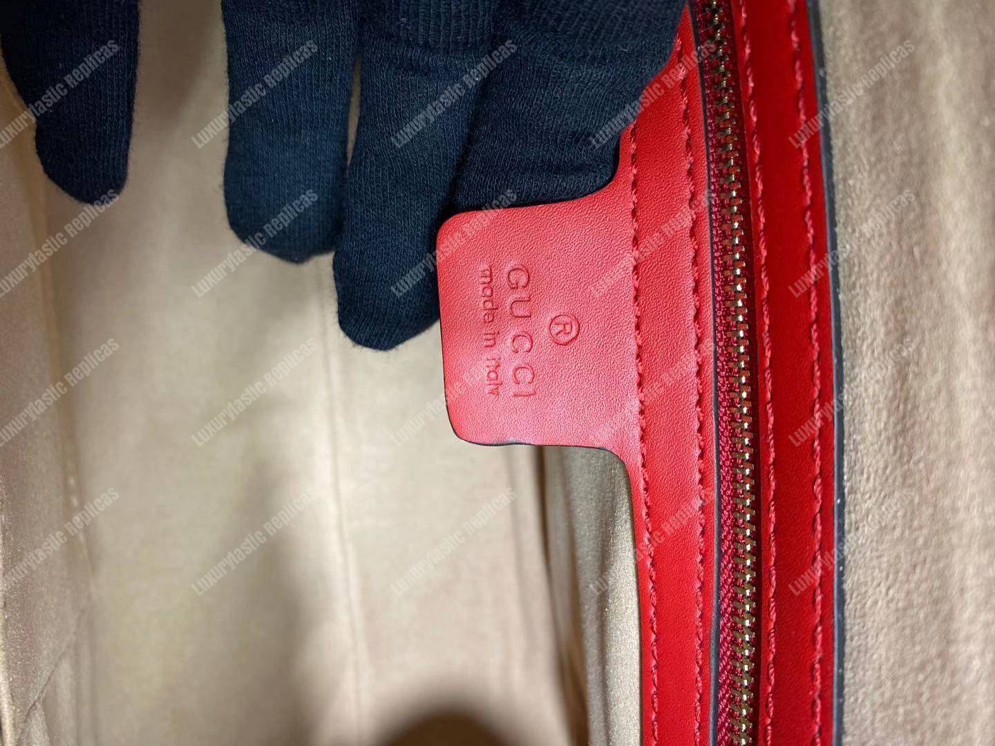 G*u*i padlock medium gg shoulder beige/ebony red